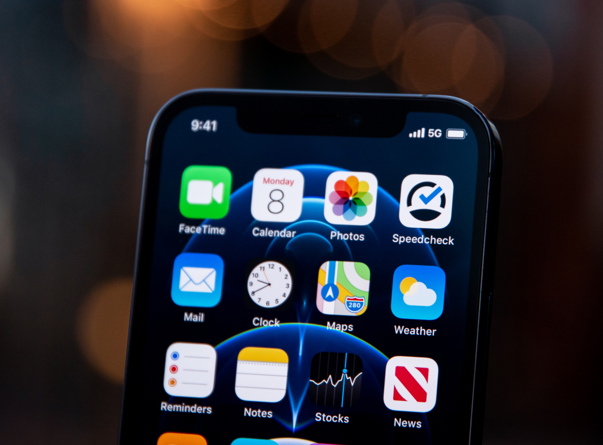 三元苹果手机维修分享为什么 iPhone 12 在冬季会自动关机 