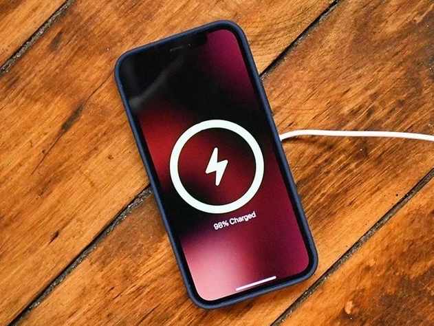 三元苹果手机维修分享iPhone 12可以随便充电吗 